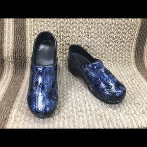 SANITA PROFESSIONAL CLOGS